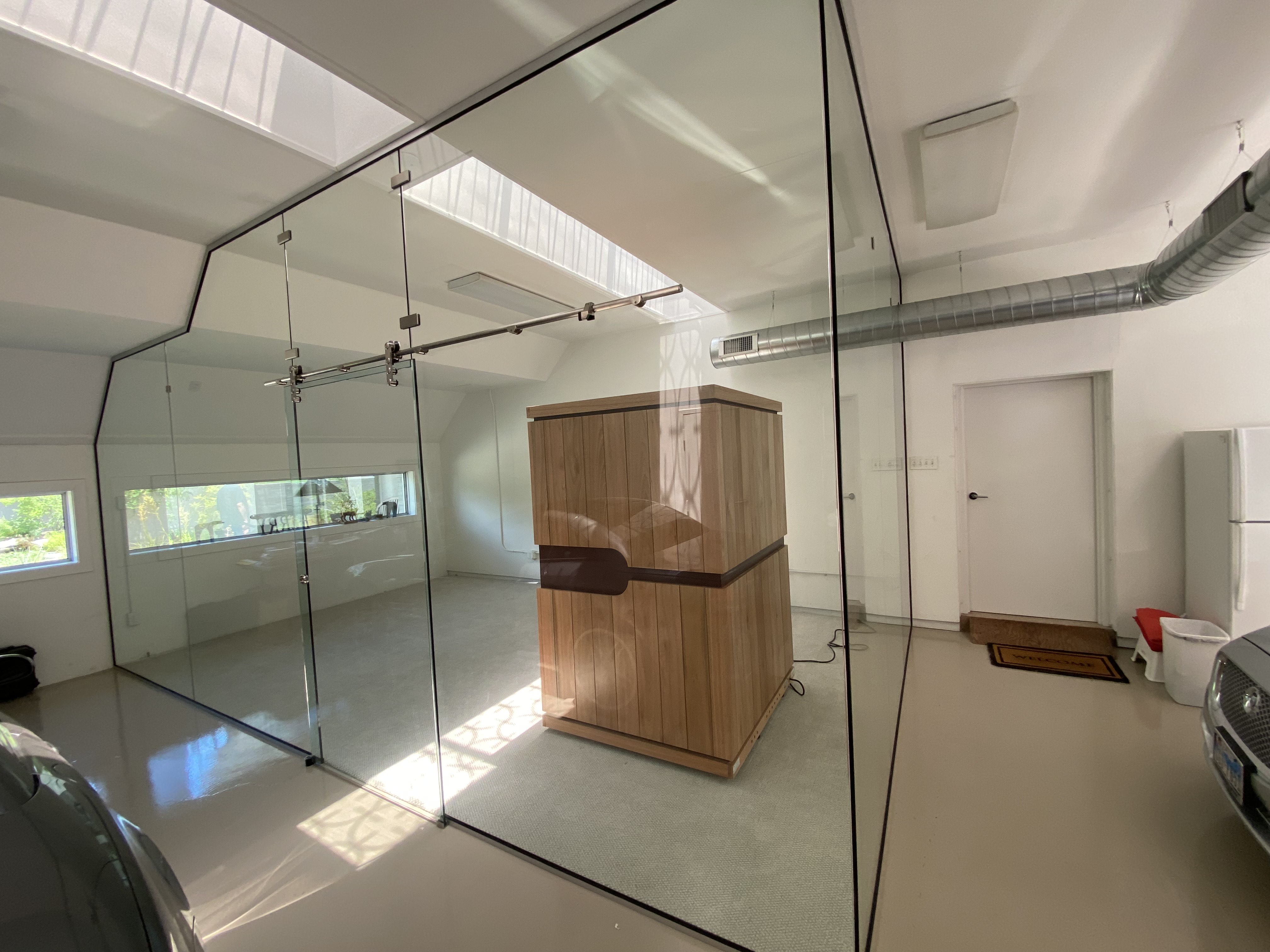 Glass wall partition 2